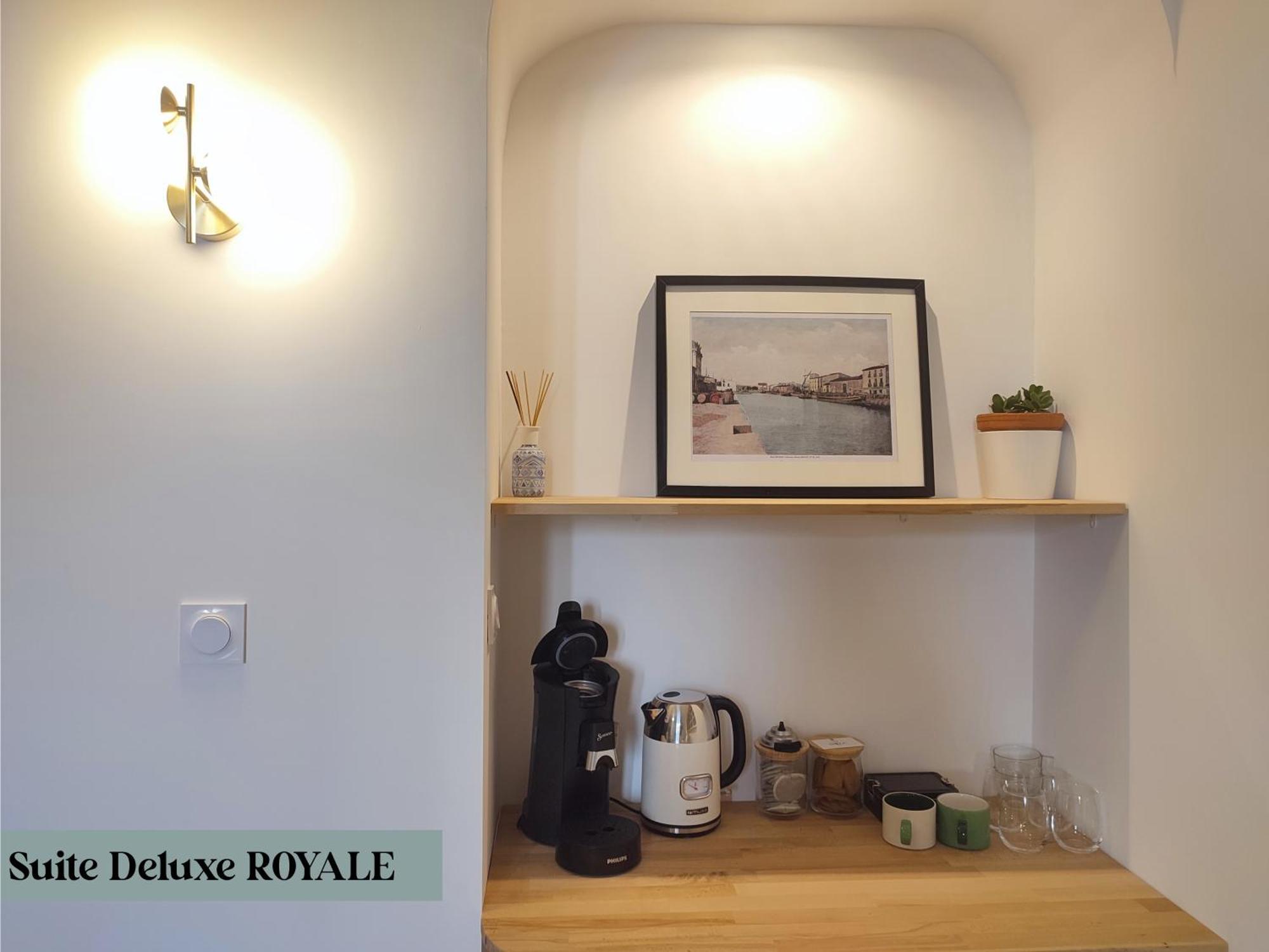 Le Prince Marseillan  Extérieur photo